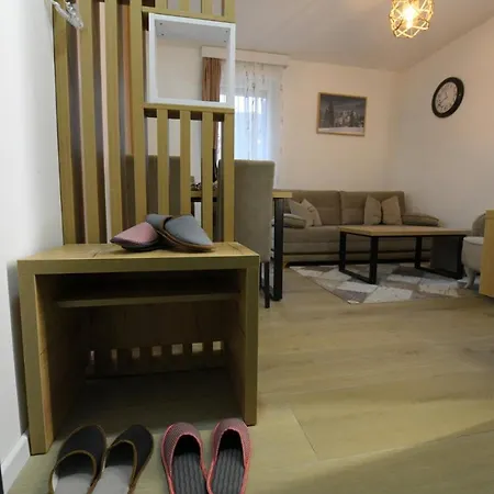 Lejlighed Silver - *